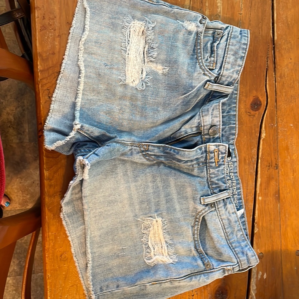 Gap Sexy Boyfriend Short